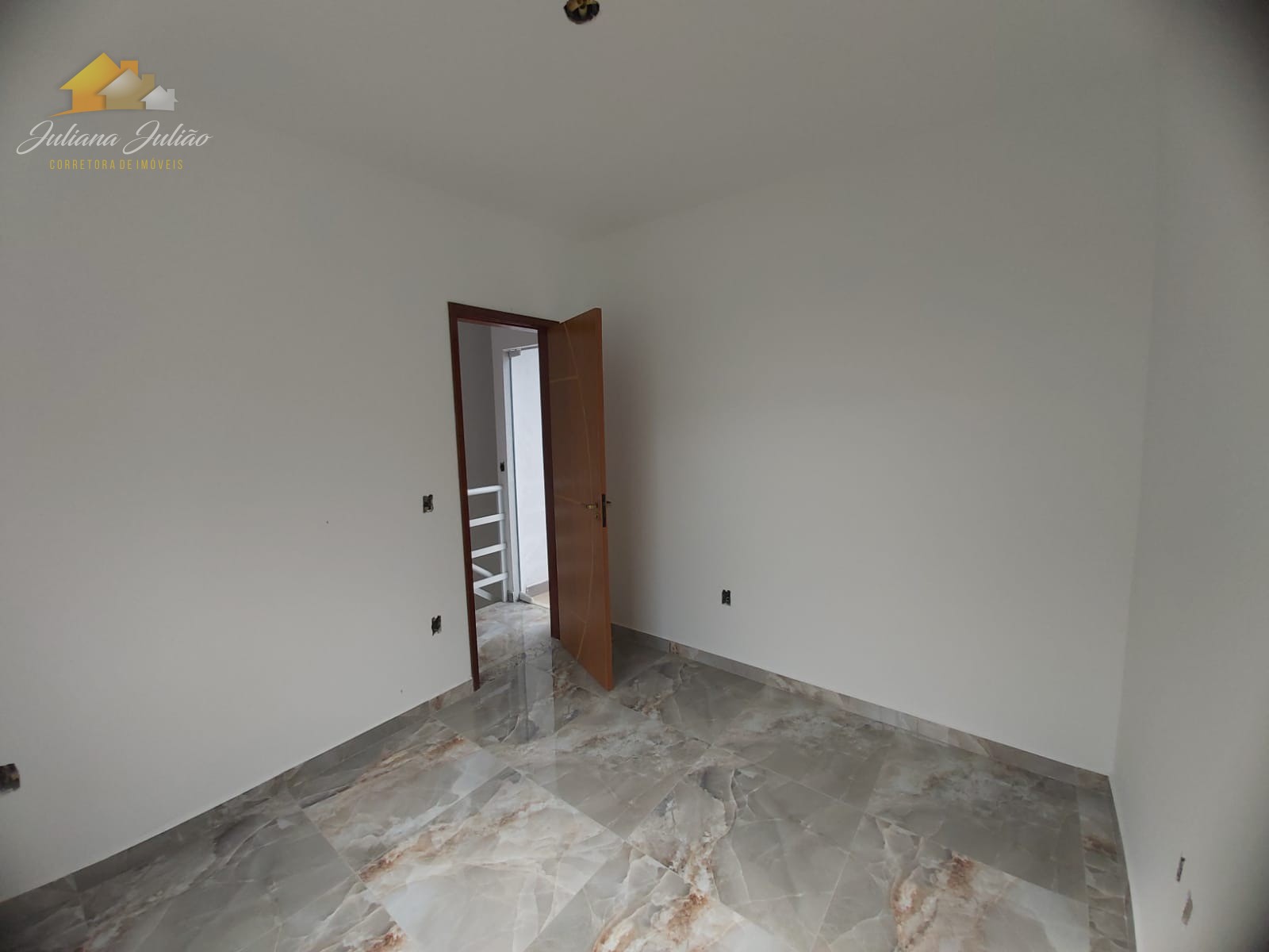 Casa à venda com 2 quartos, 75m² - Foto 20
