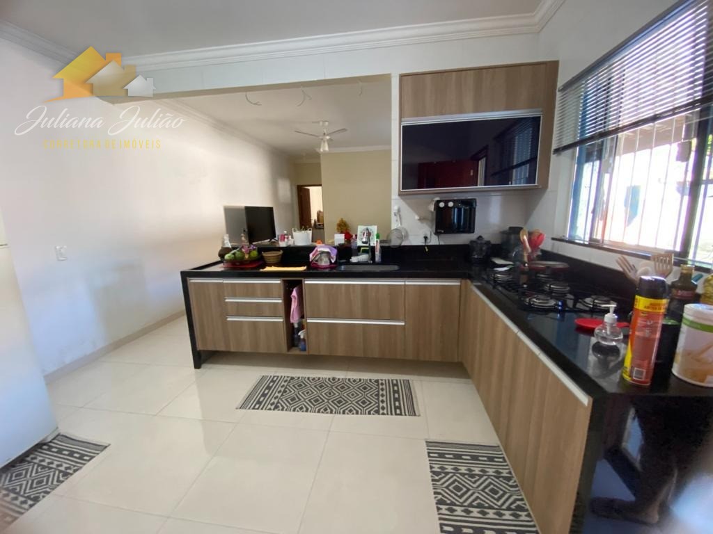 Casa à venda com 3 quartos, 206m² - Foto 13
