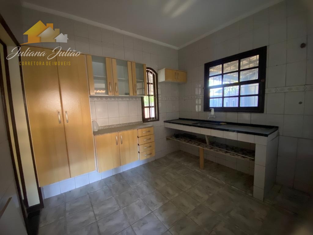 Casa à venda com 3 quartos, 206m² - Foto 11