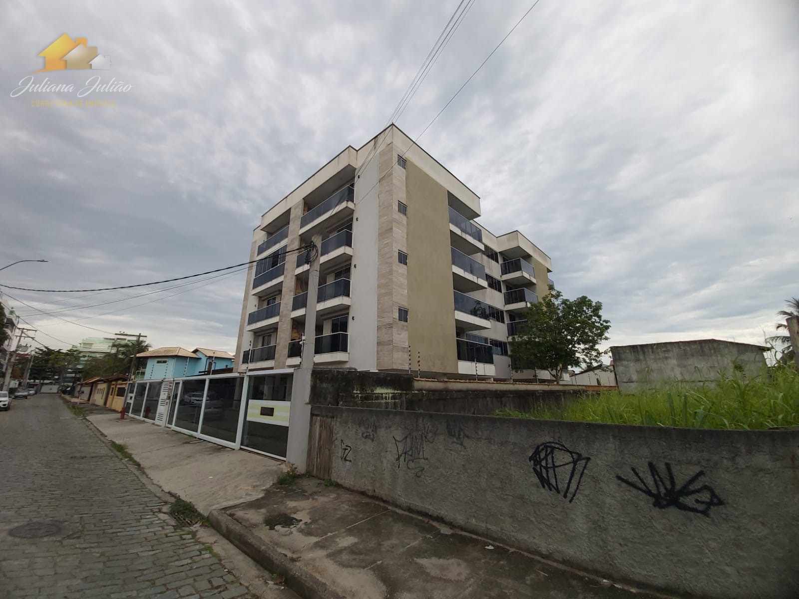 Apartamento à venda com 3 quartos, 135m² - Foto 3