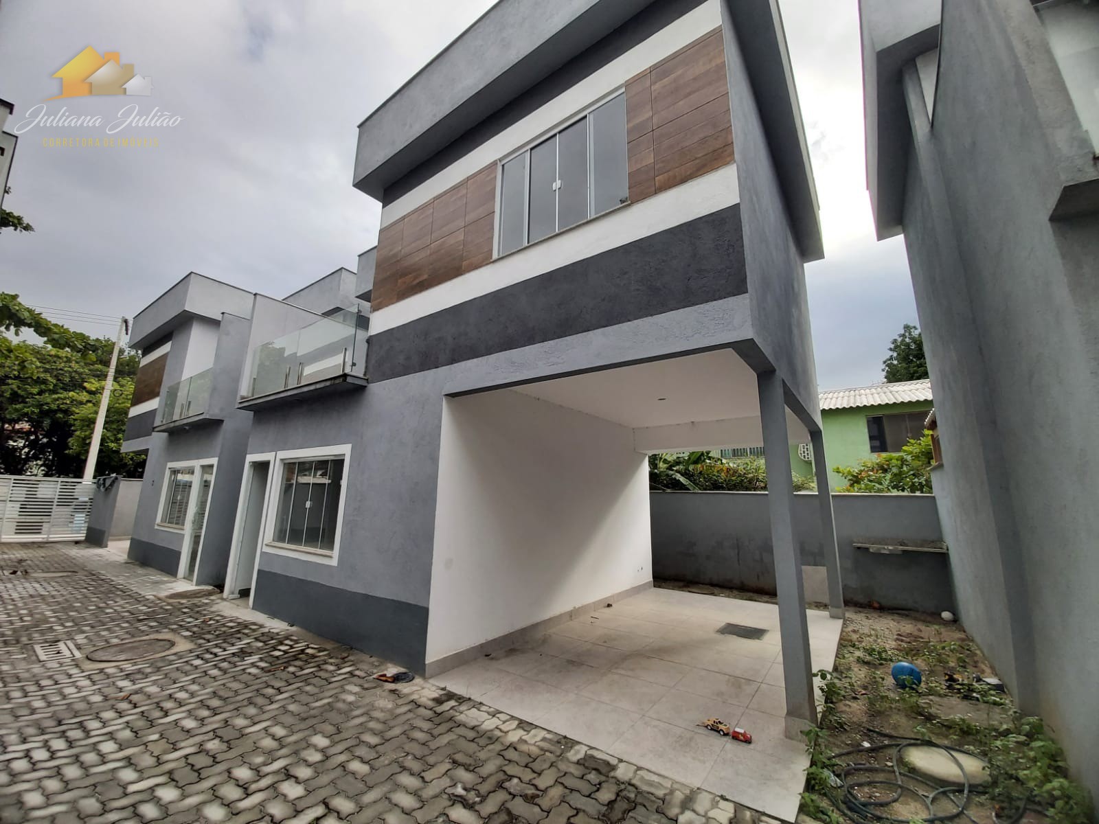 Casa à venda com 2 quartos, 75m² - Foto 4