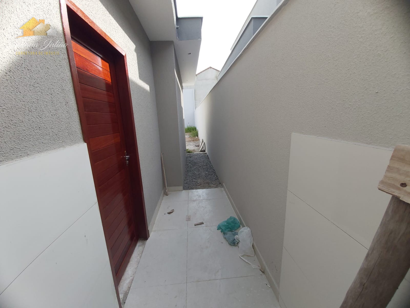Casa à venda com 3 quartos, 84m² - Foto 11