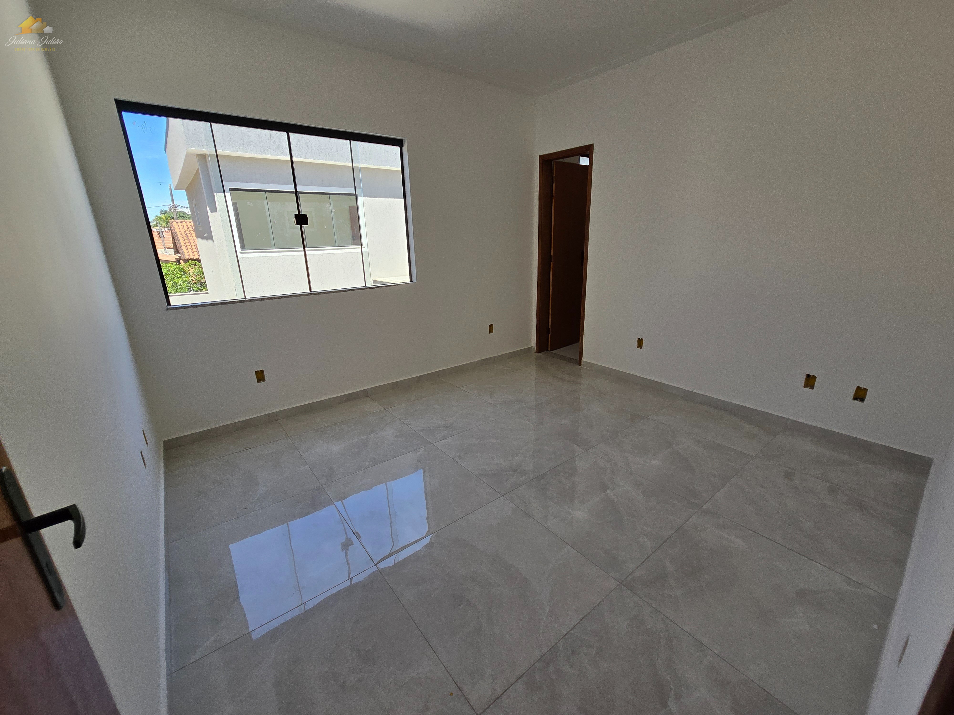 Casa à venda com 3 quartos, 98m² - Foto 17