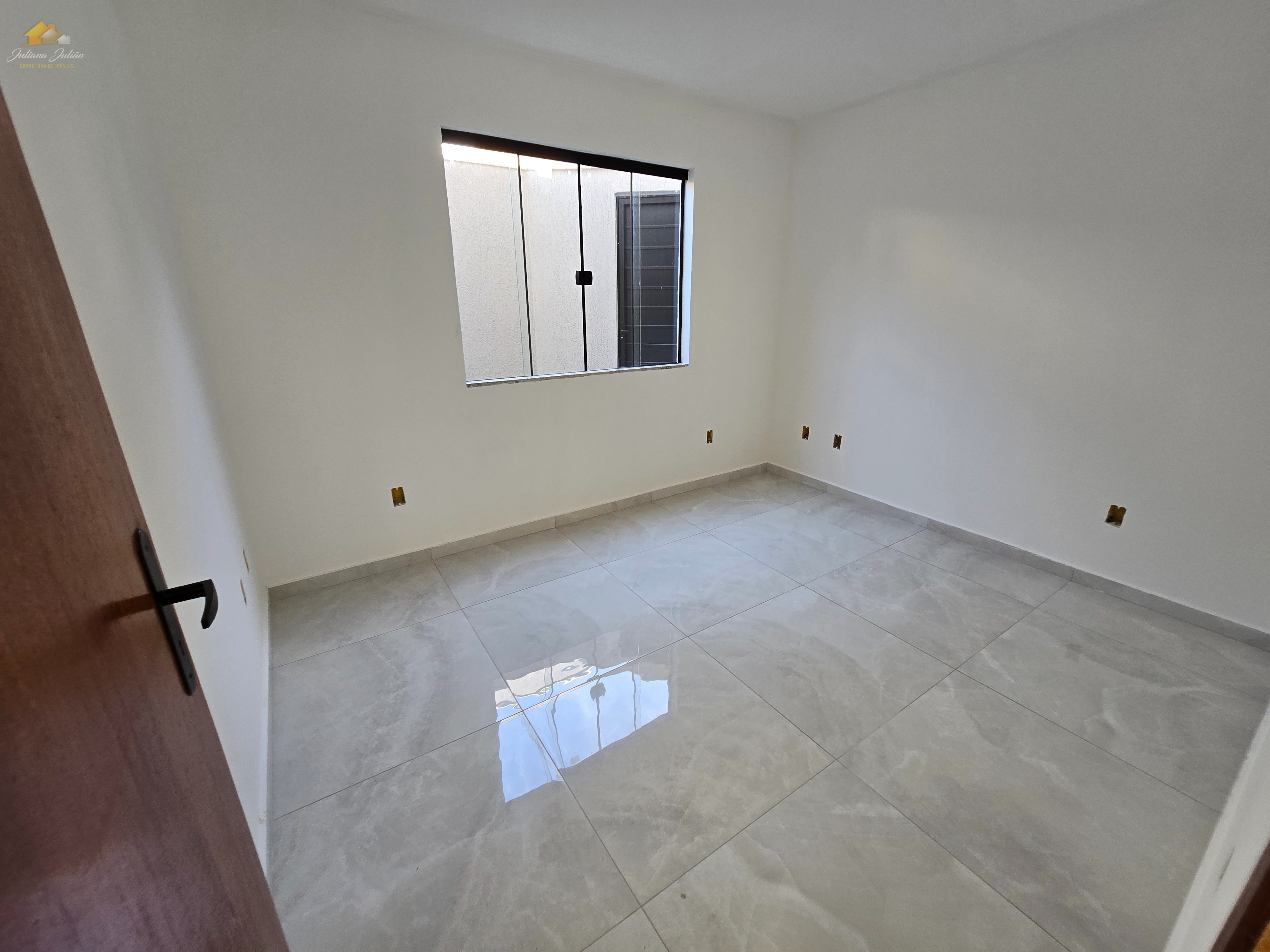 Casa à venda com 3 quartos, 98m² - Foto 12