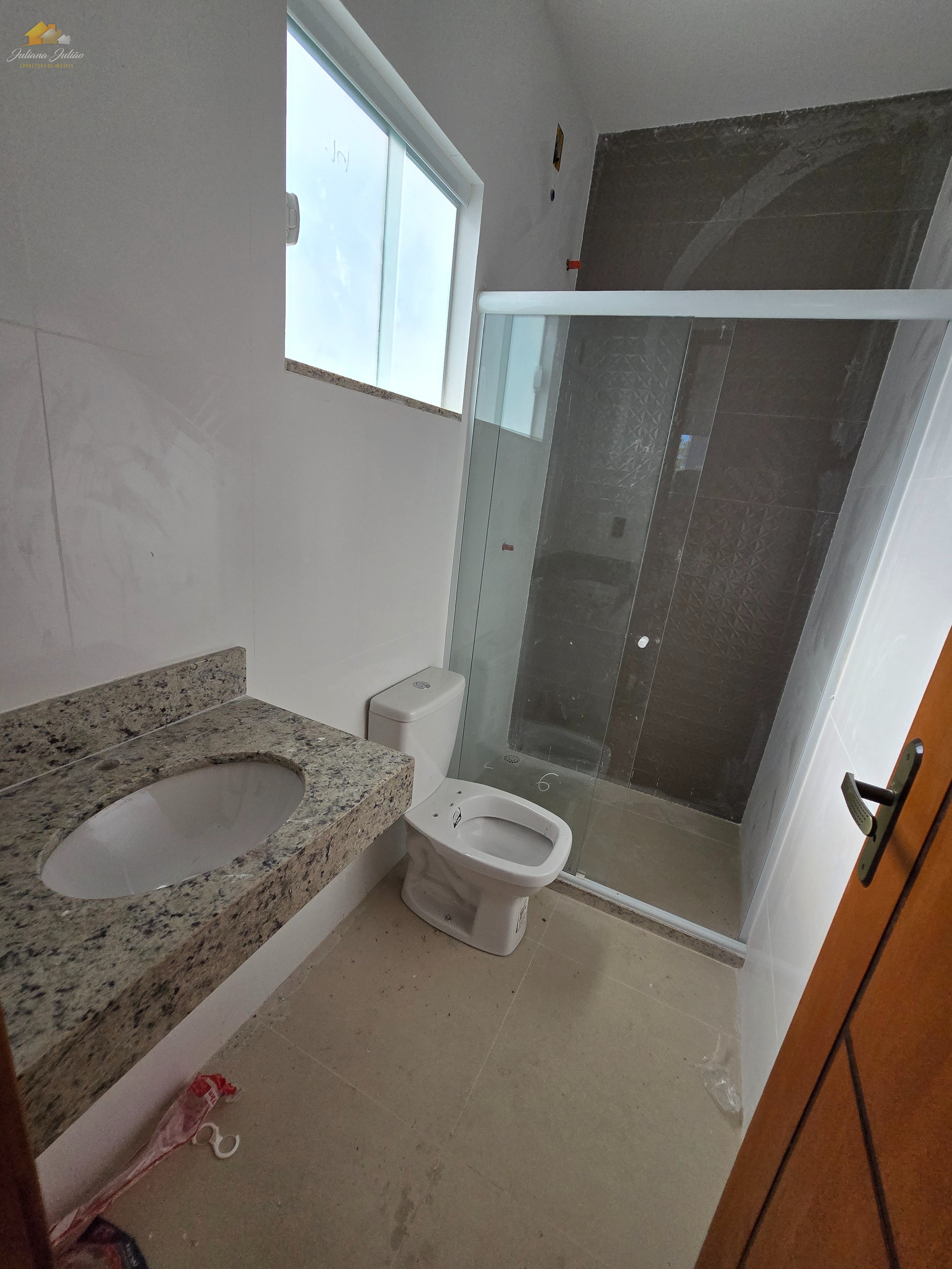 Casa à venda com 2 quartos, 76m² - Foto 17