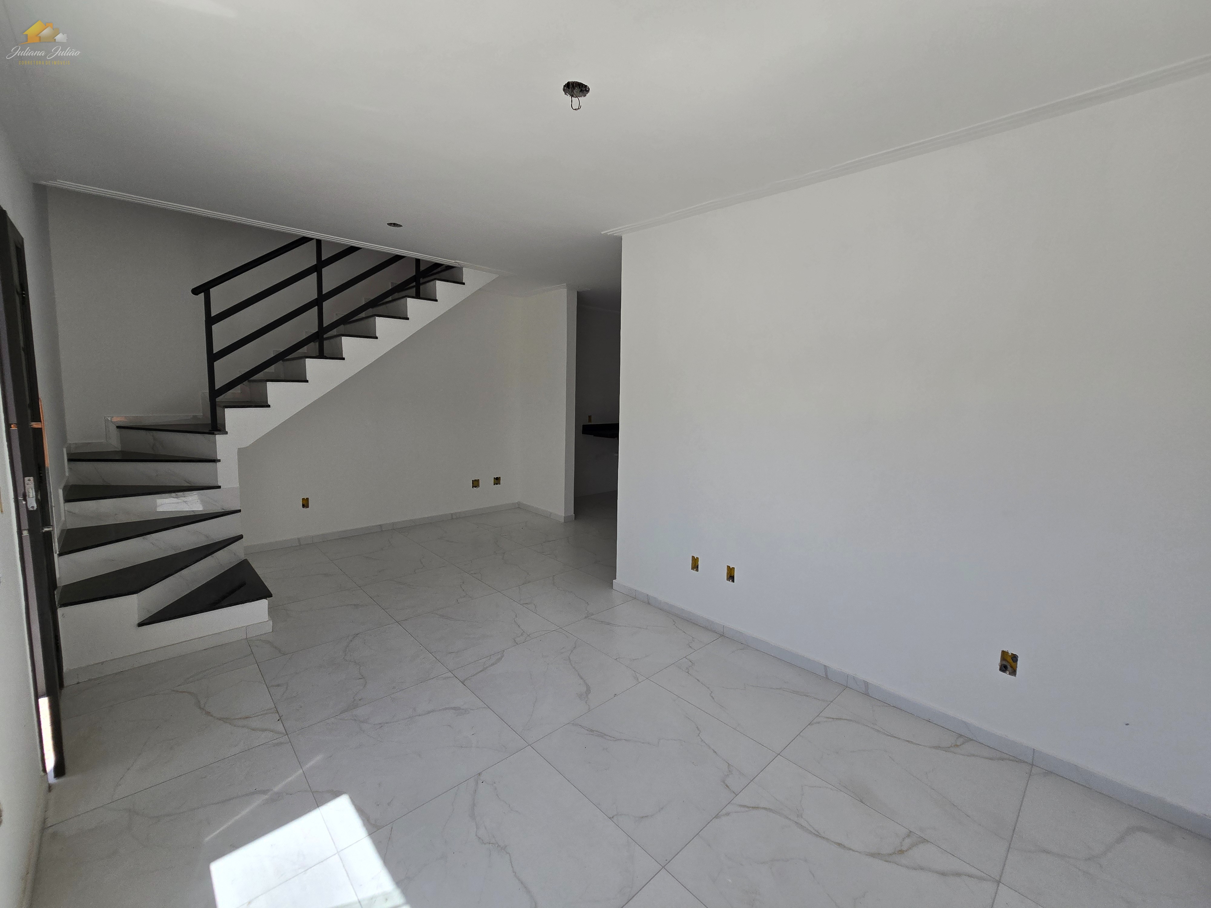Casa à venda com 3 quartos, 98m² - Foto 6