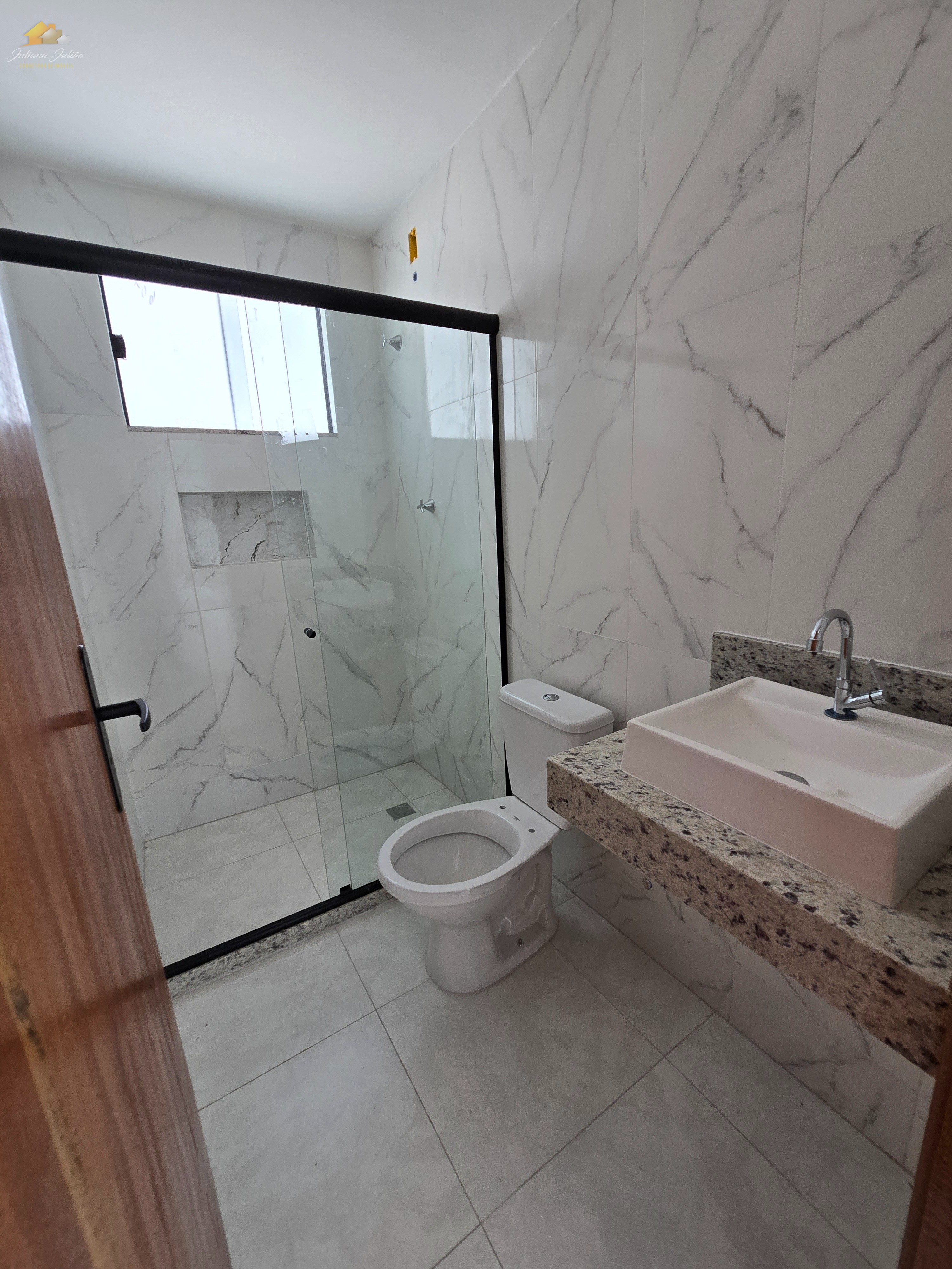 Casa à venda com 3 quartos, 98m² - Foto 11