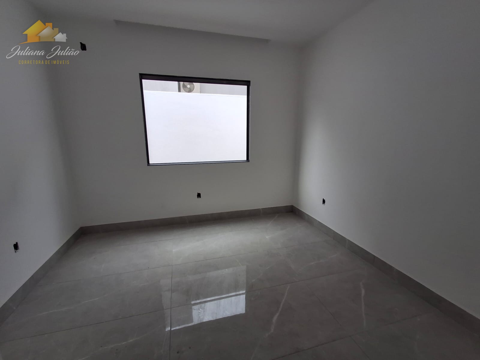 Casa à venda com 4 quartos, 115m² - Foto 15