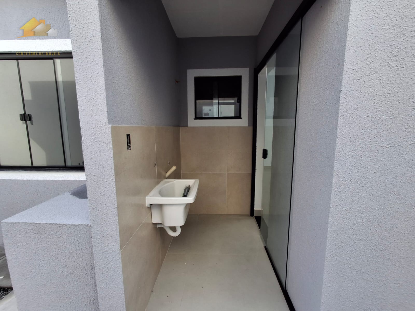 Casa à venda com 2 quartos, 53m² - Foto 12