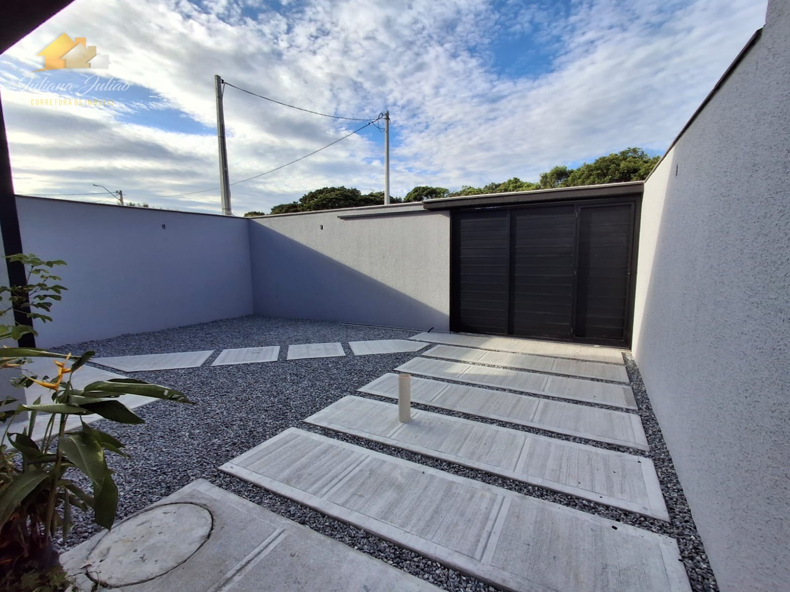 Casa à venda com 2 quartos, 53m² - Foto 3