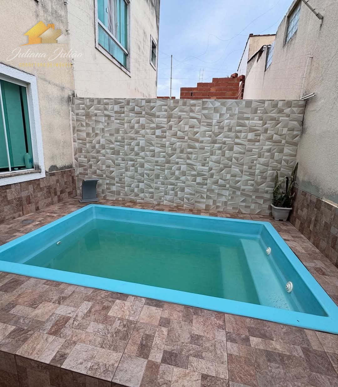 Casa à venda com 4 quartos, 110m² - Foto 13