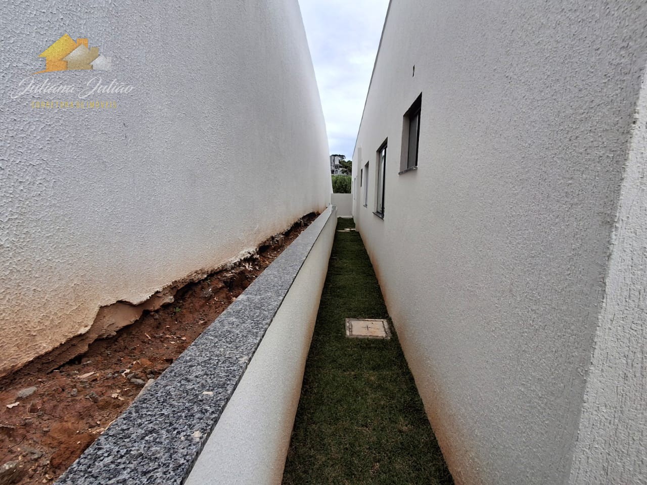 Casa à venda com 4 quartos, 270m² - Foto 42