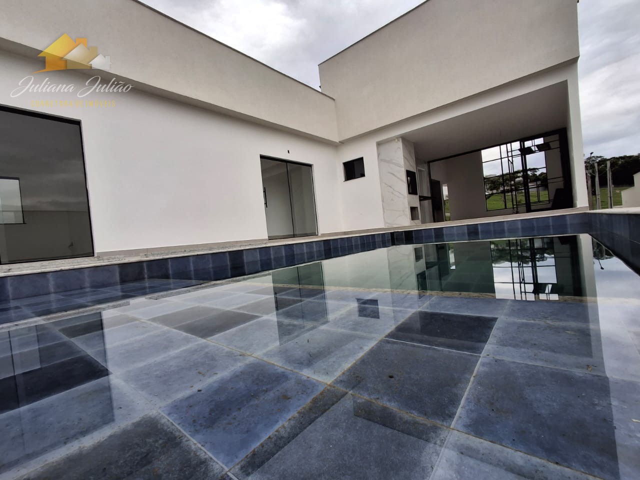 Casa à venda com 4 quartos, 270m² - Foto 43