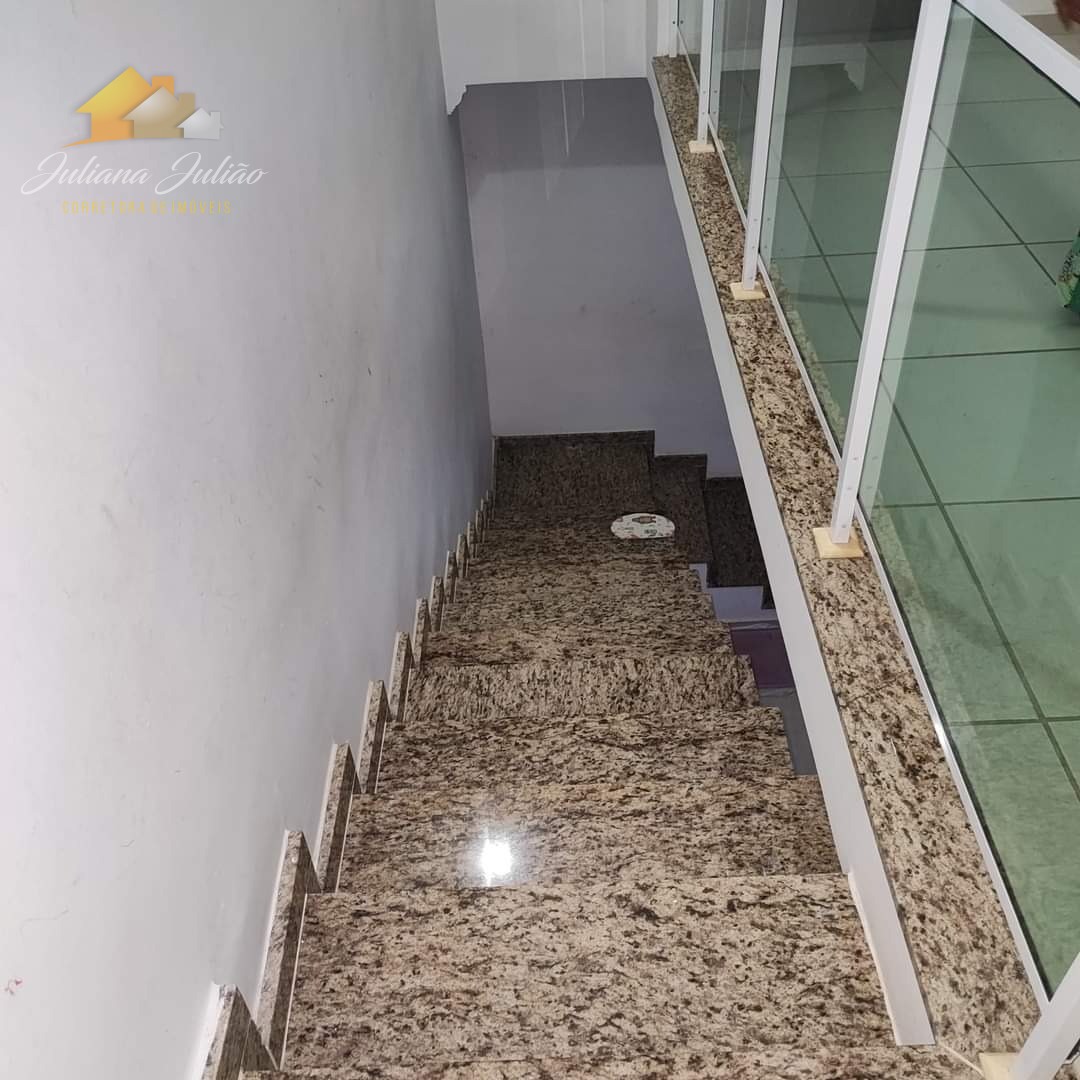 Casa à venda com 4 quartos, 110m² - Foto 18