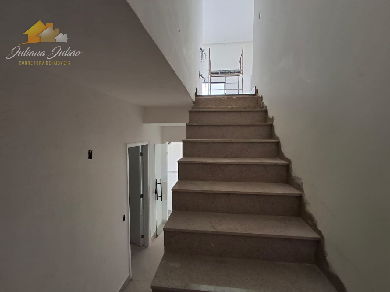 Casa à venda com 4 quartos, 270m² - Foto 45