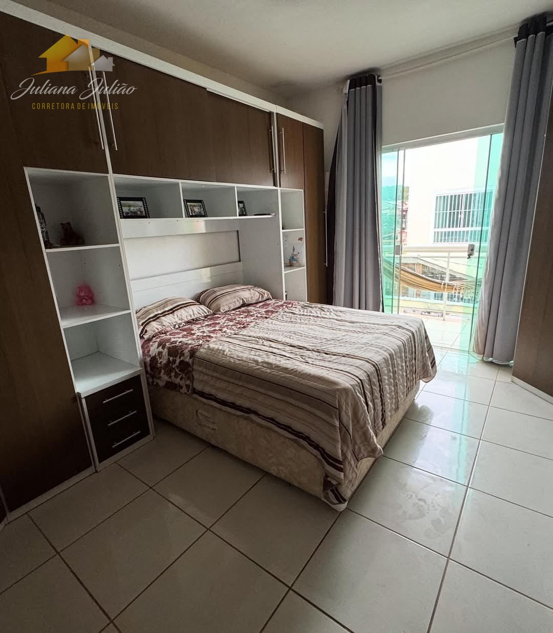 Casa à venda com 4 quartos, 110m² - Foto 25