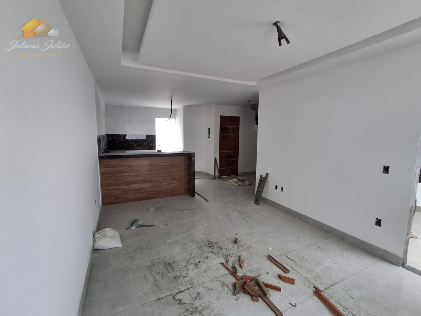 Casa à venda com 4 quartos, 115m² - Foto 9