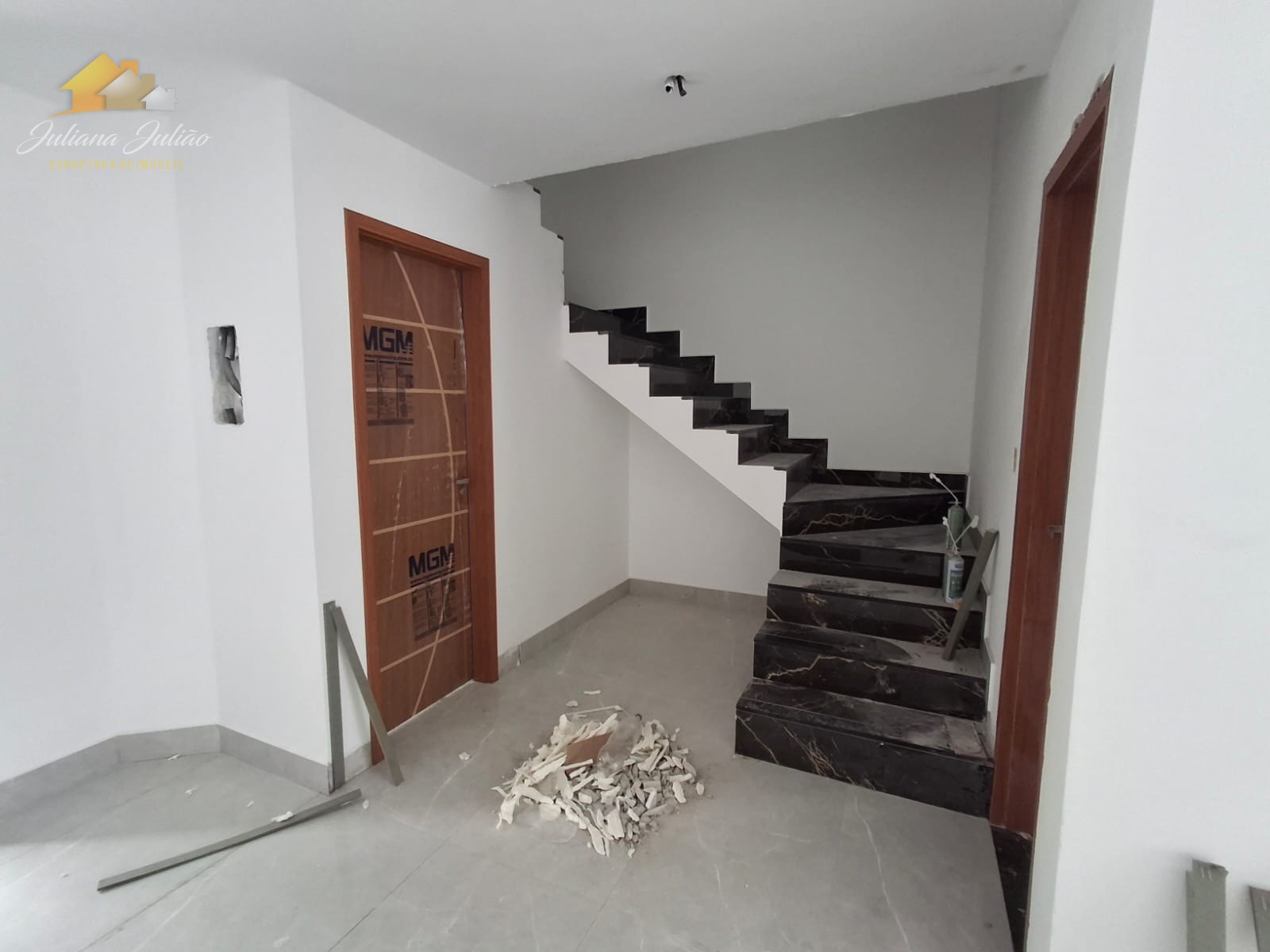 Casa à venda com 4 quartos, 115m² - Foto 17