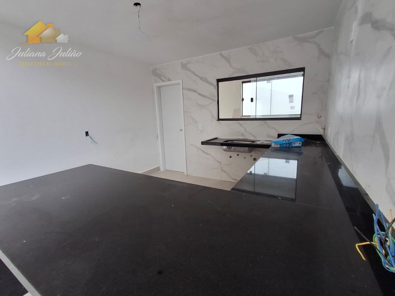 Casa à venda com 4 quartos, 270m² - Foto 10