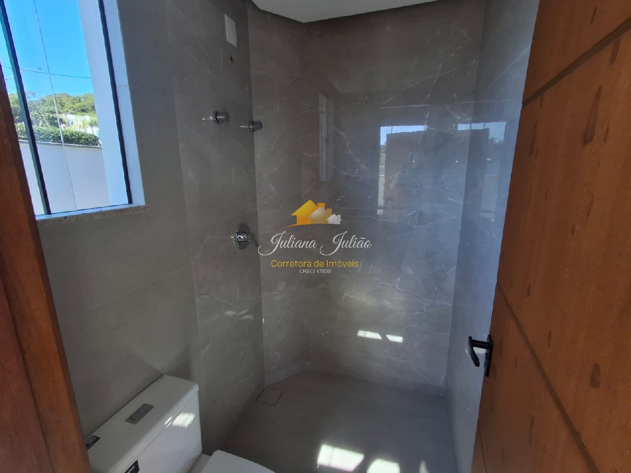 Casa à venda com 3 quartos, 233m² - Foto 22