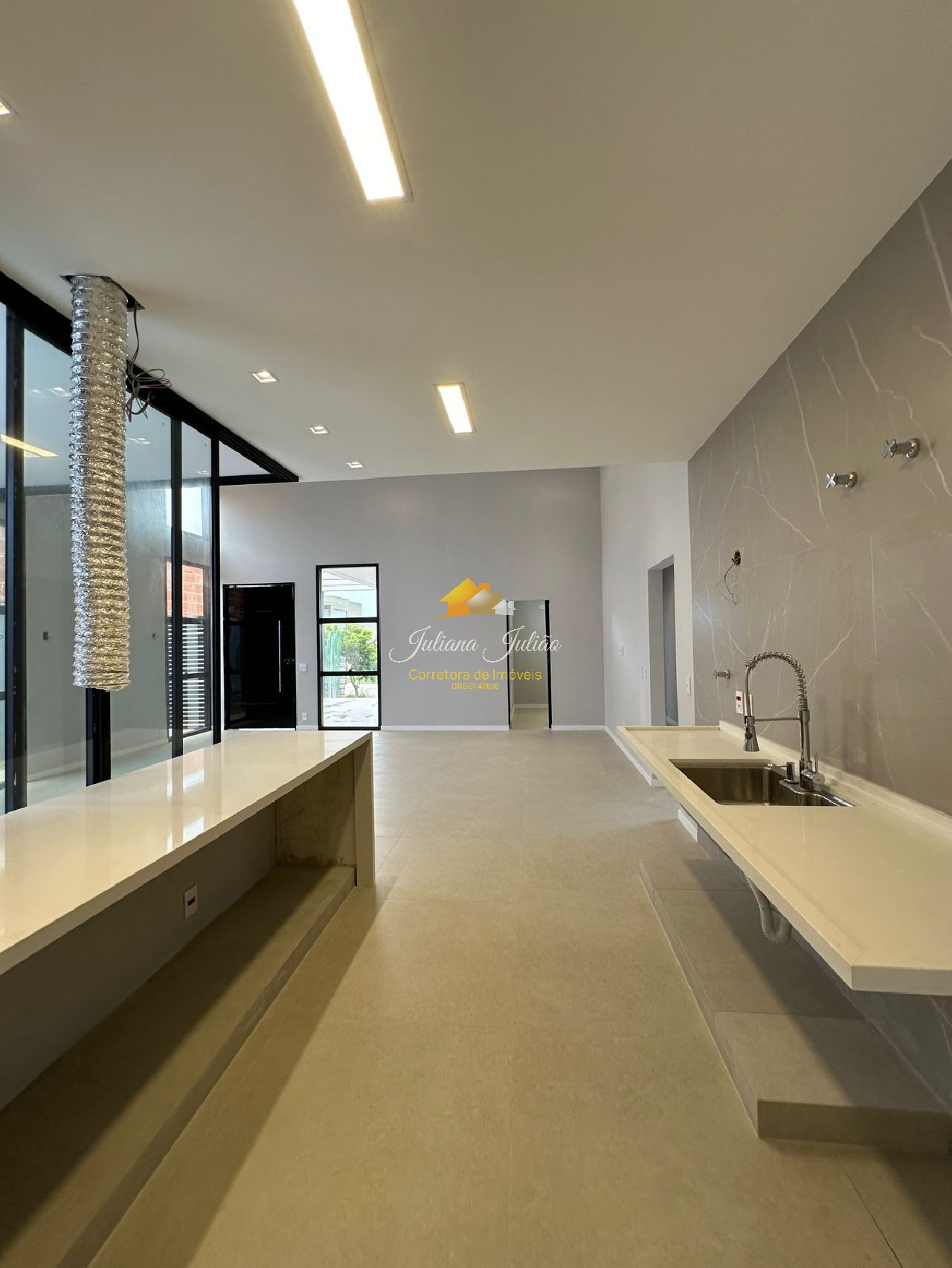 Casa à venda com 3 quartos, 184m² - Foto 9