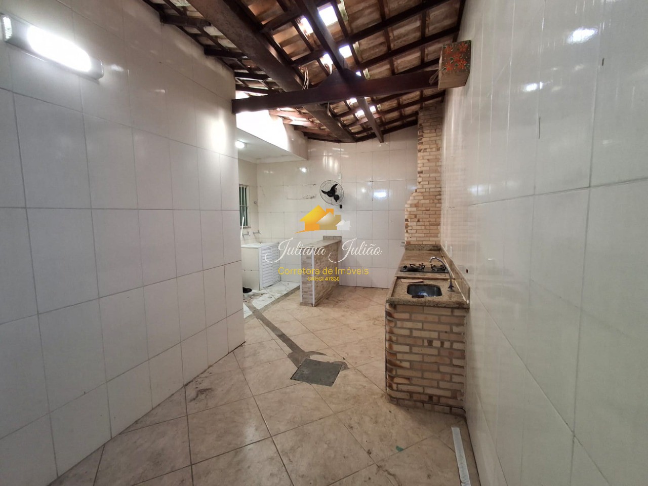 Casa à venda com 3 quartos, 110m² - Foto 18