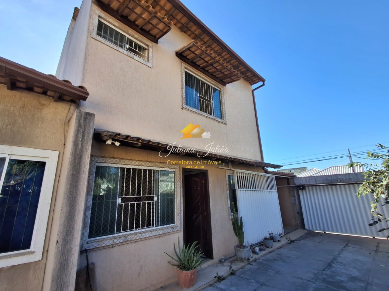 Casa à venda com 3 quartos, 110m² - Foto 2