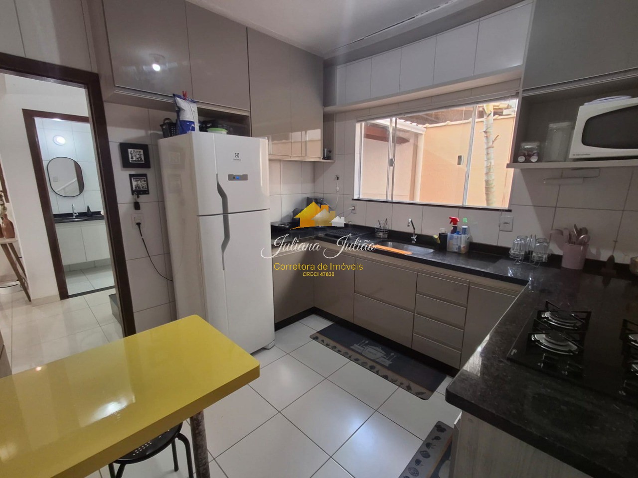 Casa à venda com 3 quartos, 150m² - Foto 14