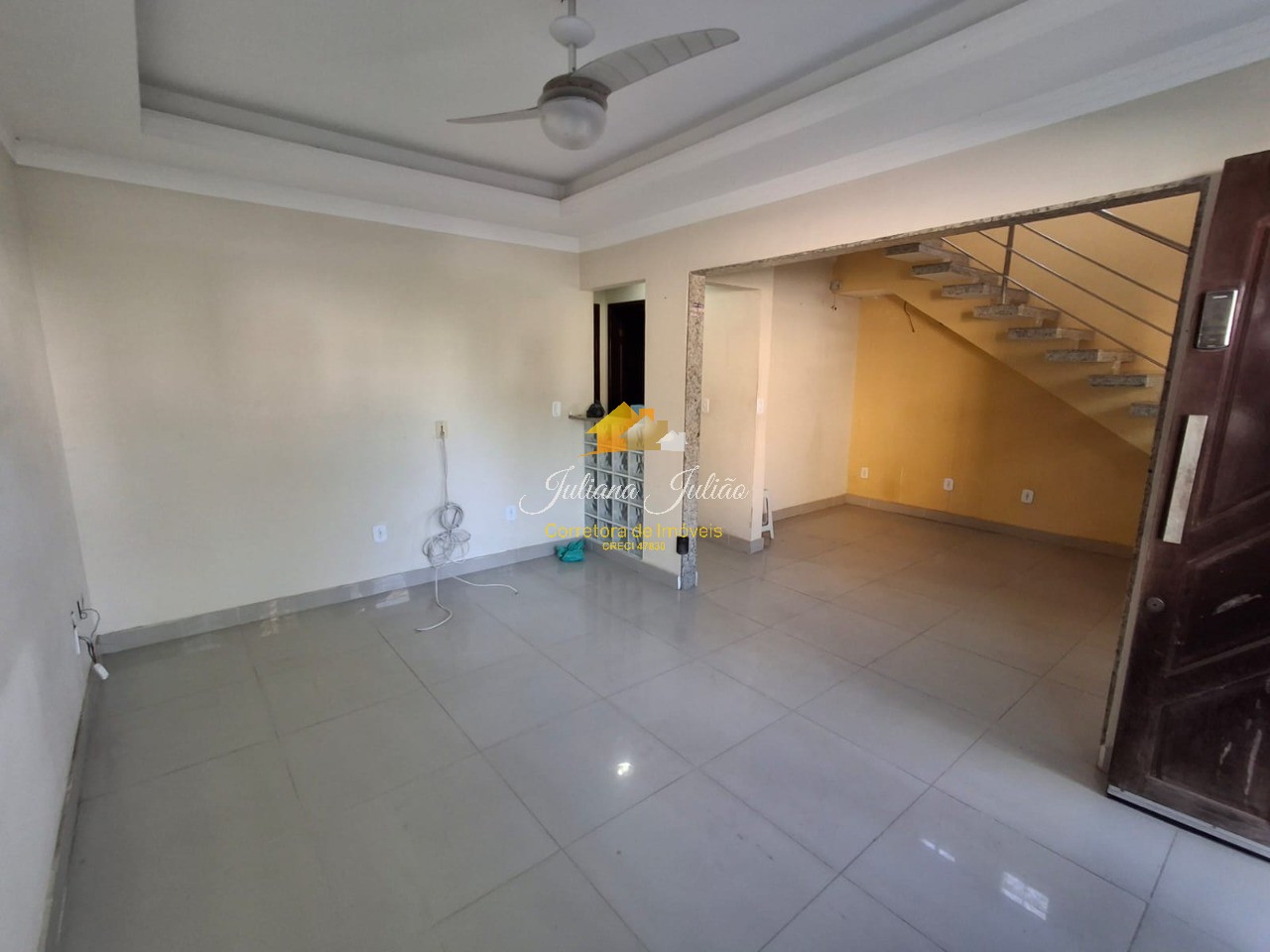 Casa à venda com 3 quartos, 110m² - Foto 3