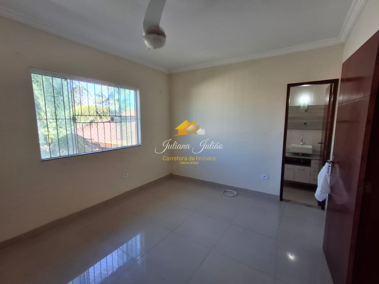 Casa à venda com 3 quartos, 110m² - Foto 26