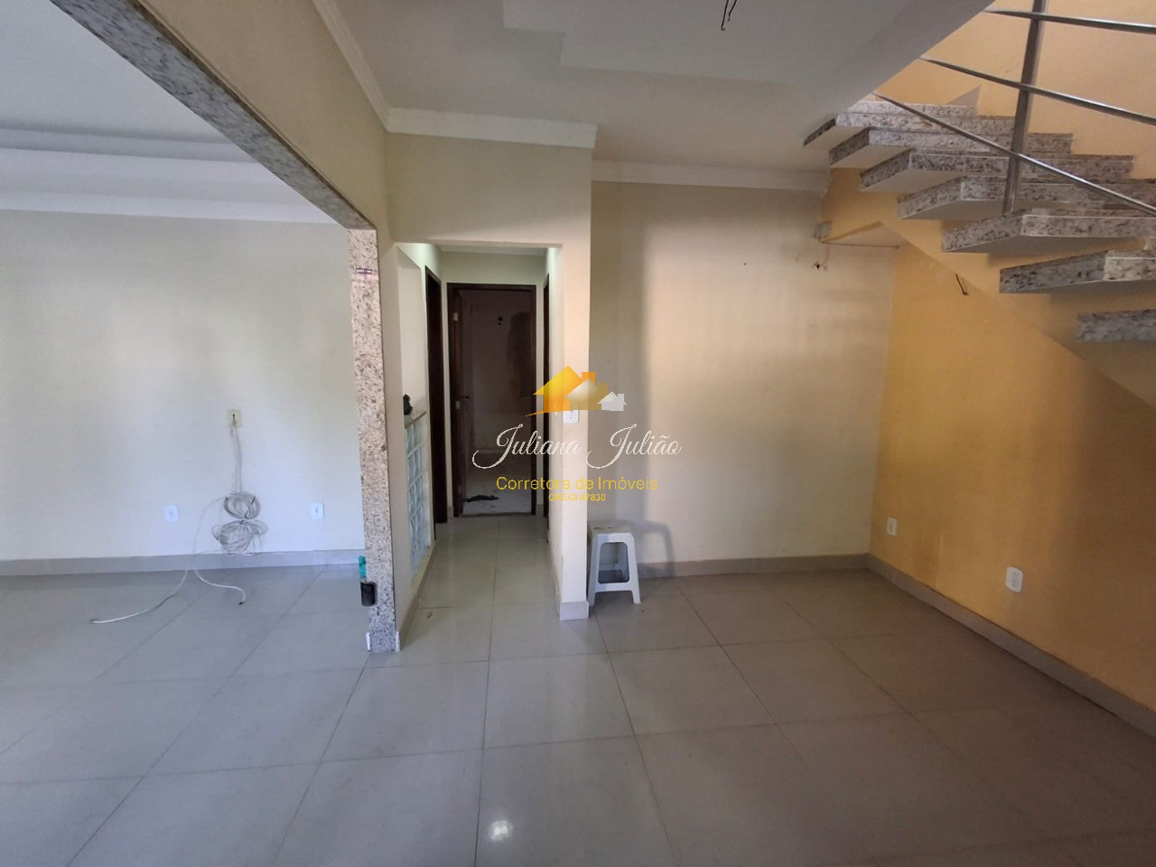 Casa à venda com 3 quartos, 110m² - Foto 7