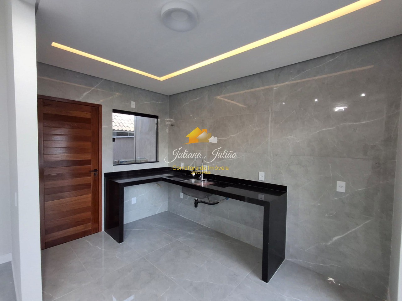 Casa à venda com 3 quartos, 89m² - Foto 10