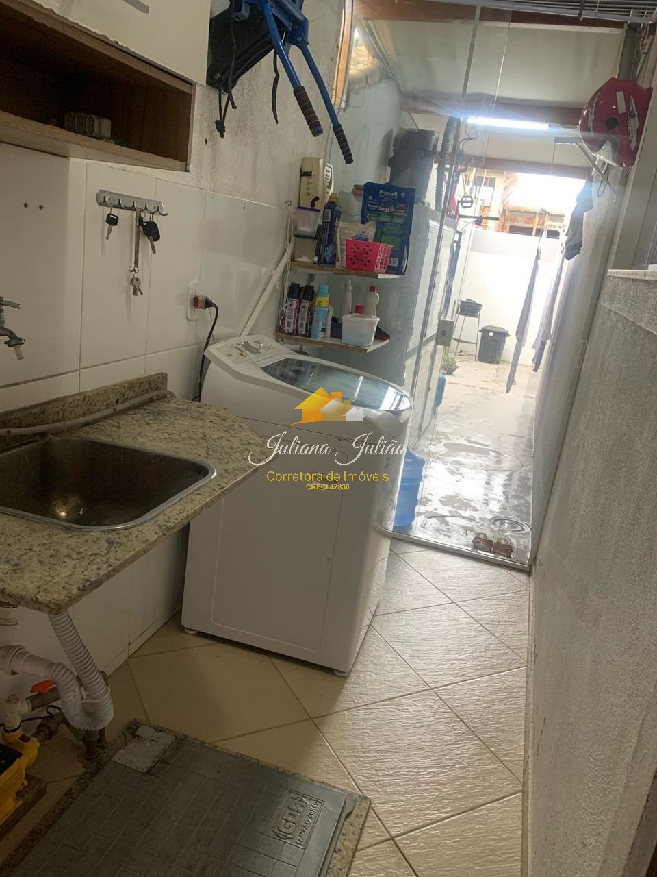 Casa à venda com 2 quartos, 61m² - Foto 12