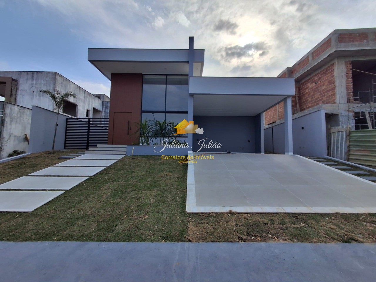 Casa à venda com 3 quartos, 206m² - Foto 3