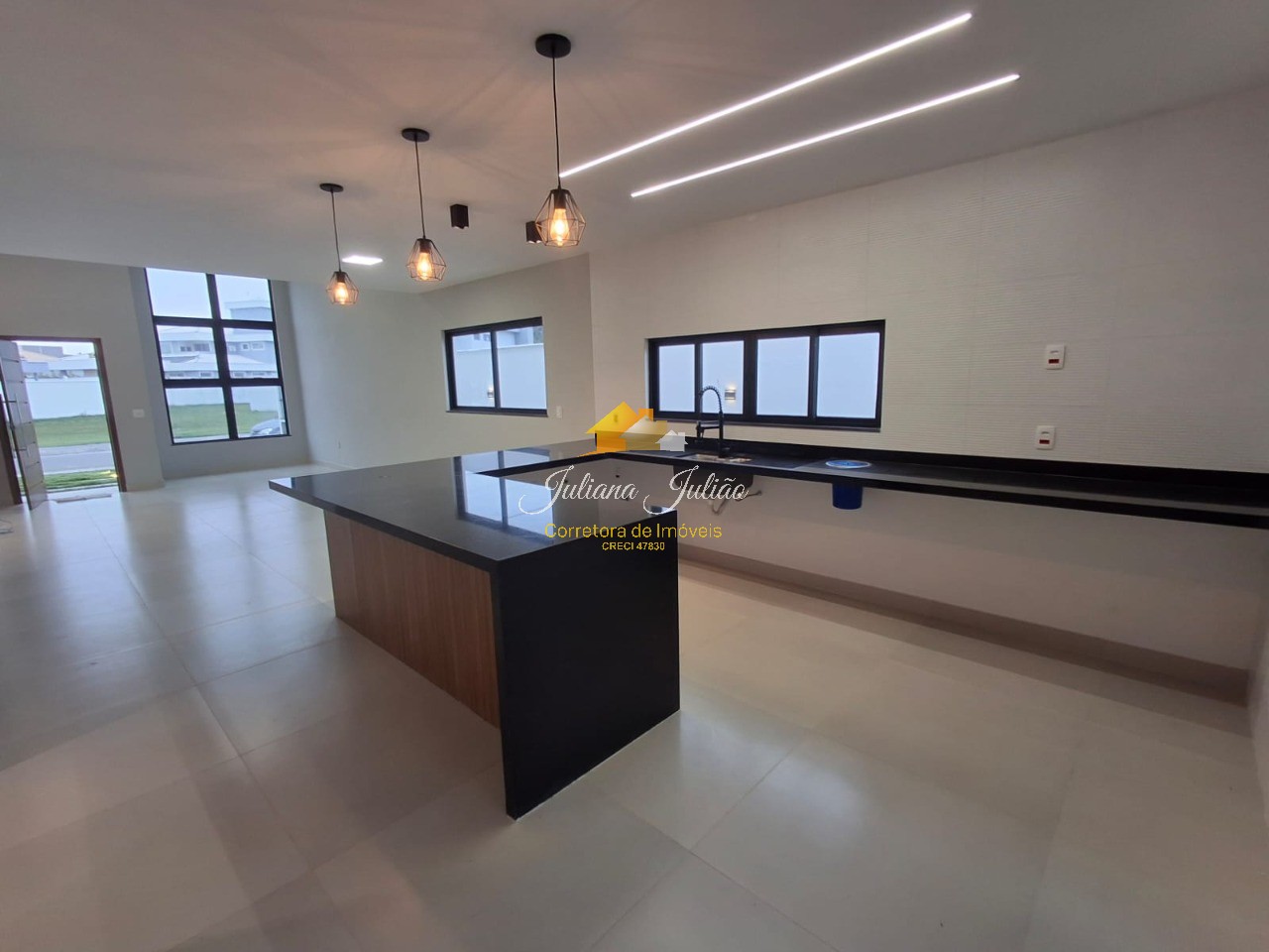 Casa à venda com 3 quartos, 206m² - Foto 11
