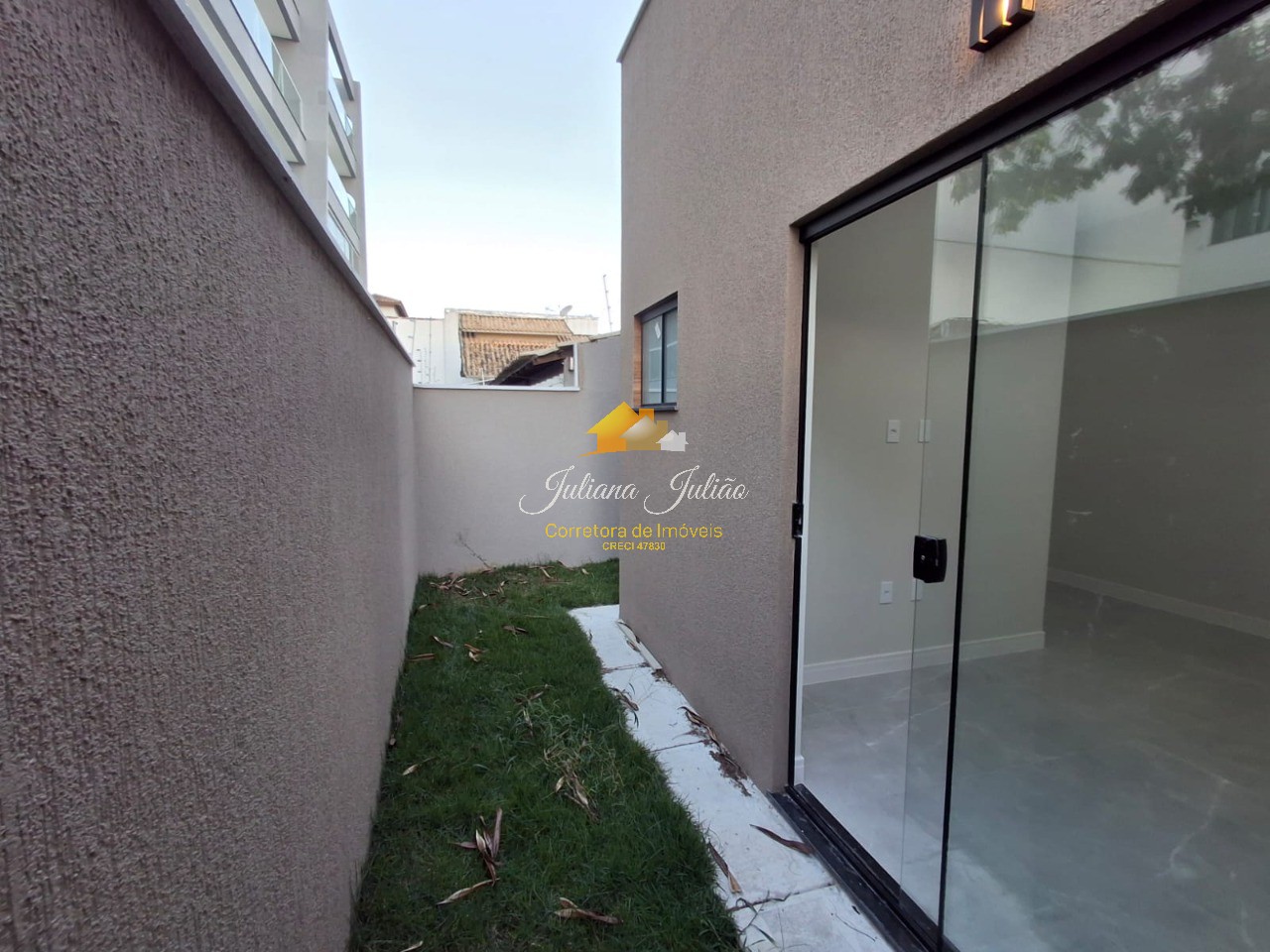 Casa à venda com 3 quartos, 89m² - Foto 24