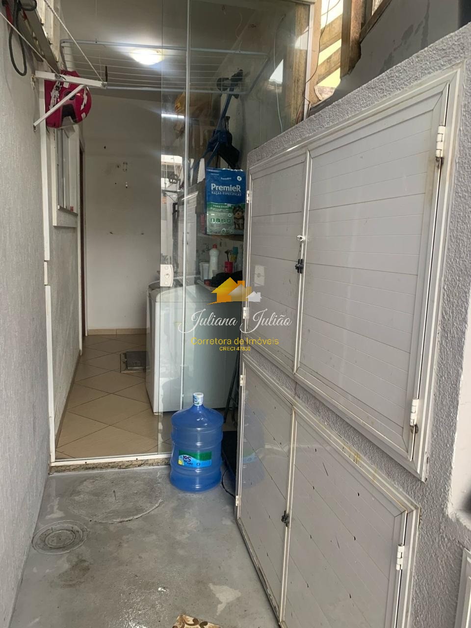 Casa à venda com 2 quartos, 61m² - Foto 13