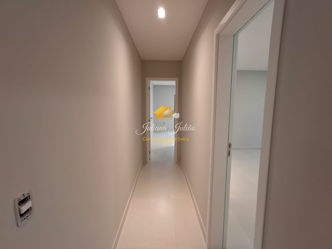 Casa à venda com 3 quartos, 206m² - Foto 19