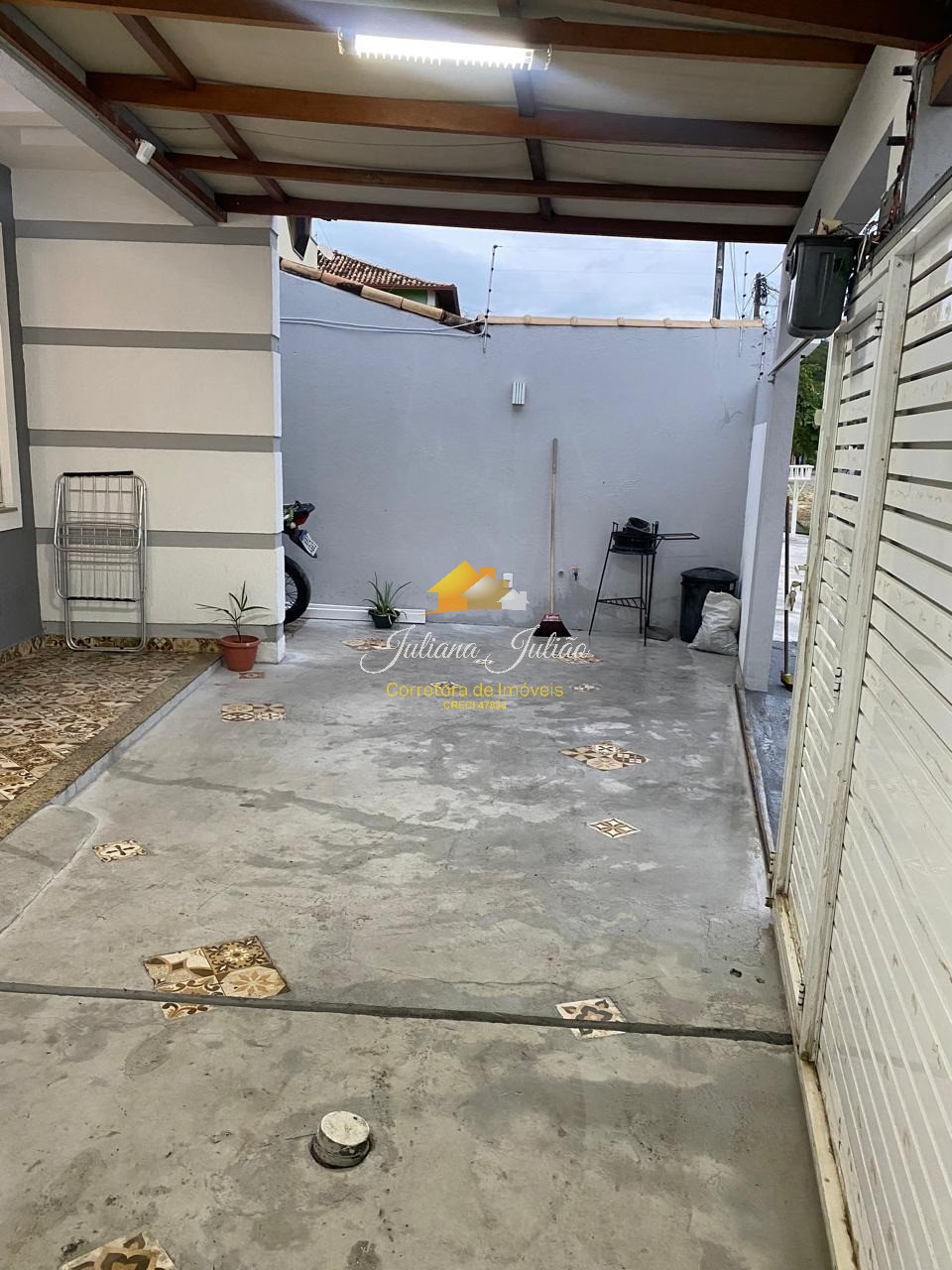 Casa à venda com 2 quartos, 61m² - Foto 4