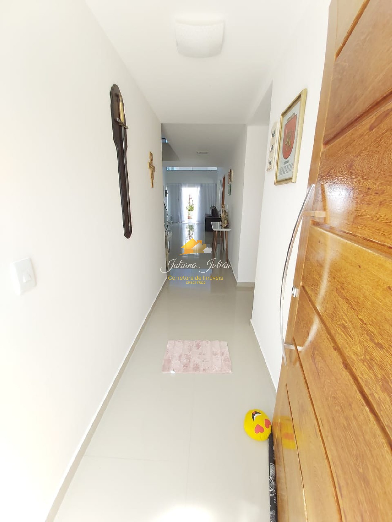 Casa à venda com 4 quartos, 330m² - Foto 4