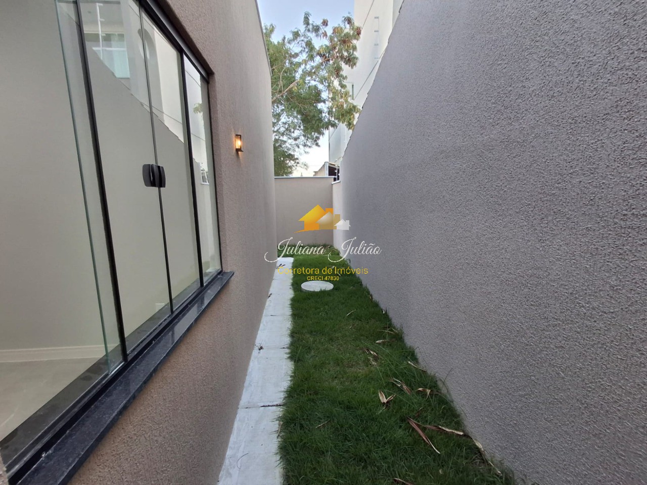Casa à venda com 3 quartos, 89m² - Foto 27