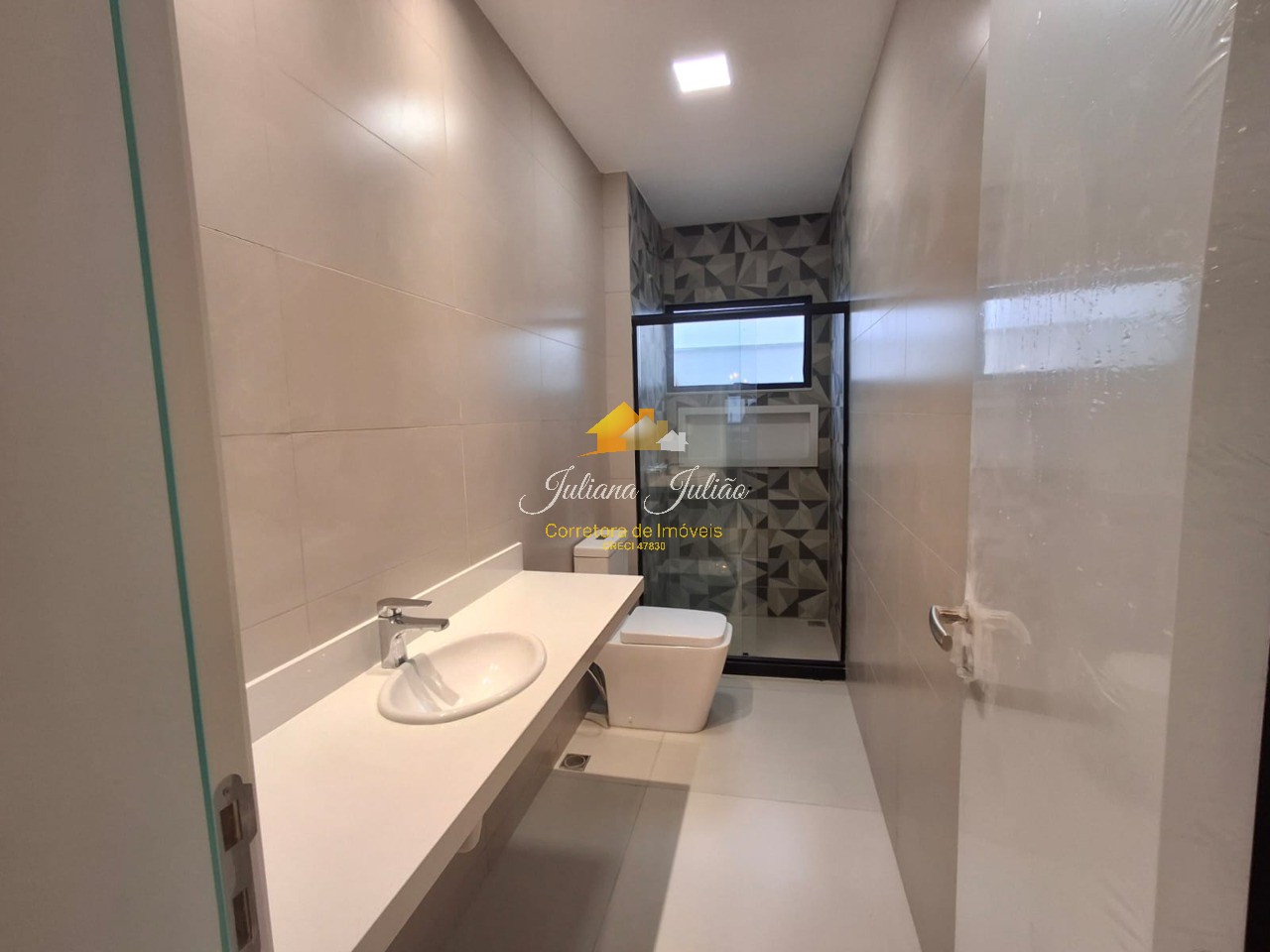 Casa à venda com 3 quartos, 206m² - Foto 18