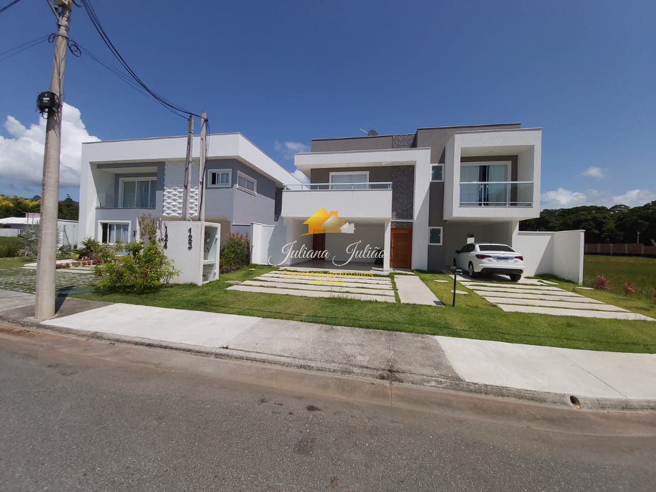 Casa à venda com 4 quartos, 330m² - Foto 2
