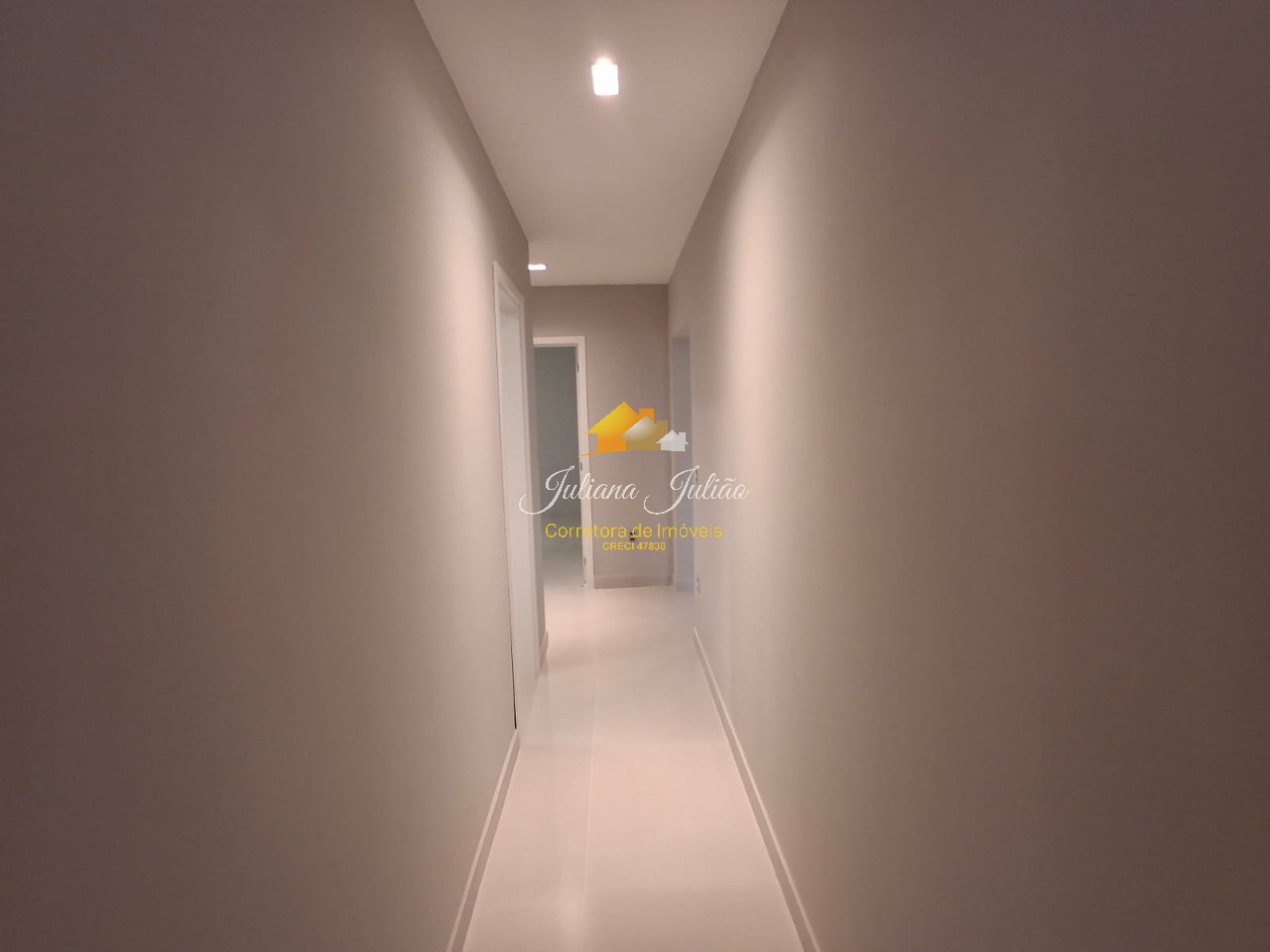 Casa à venda com 3 quartos, 206m² - Foto 24