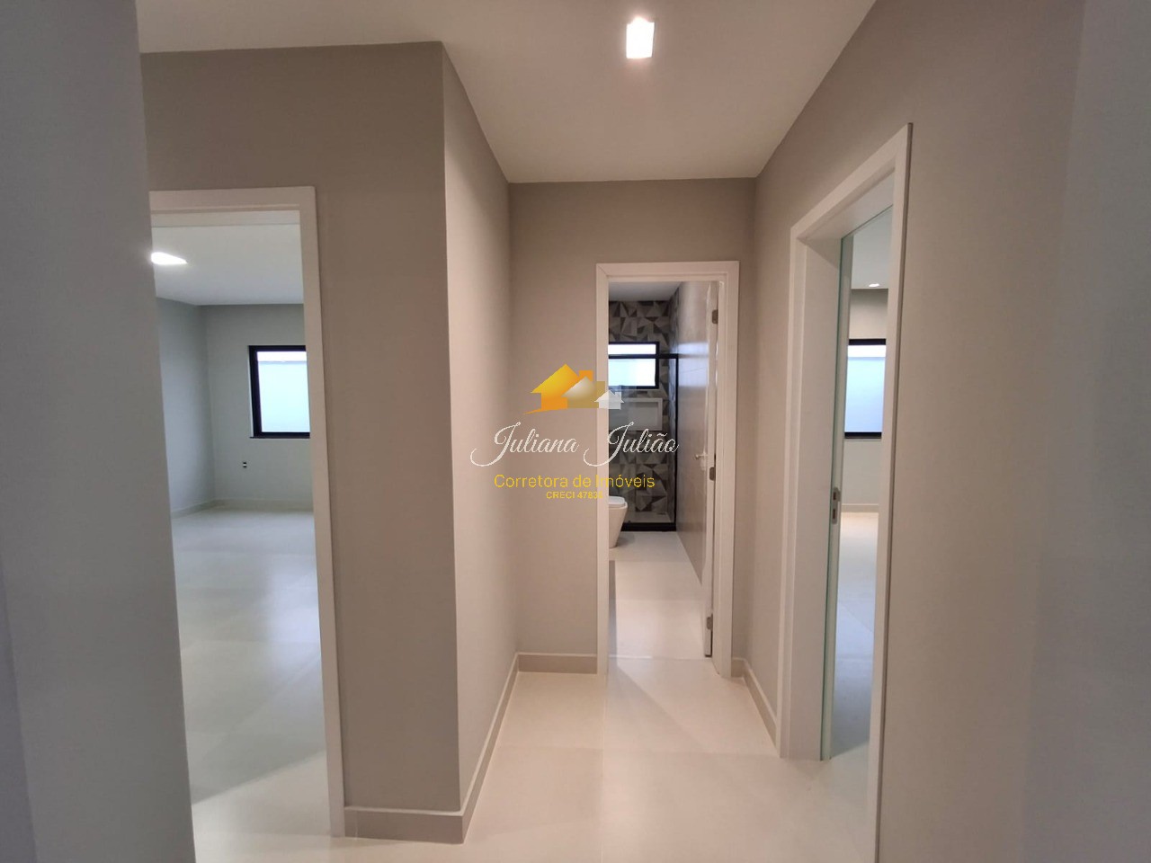 Casa à venda com 3 quartos, 206m² - Foto 15