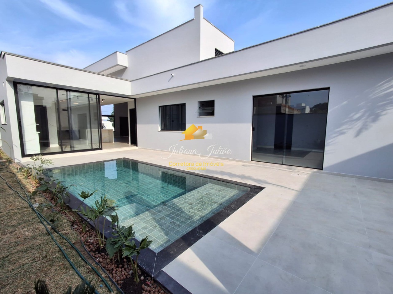 Casa à venda com 3 quartos, 206m² - Foto 28