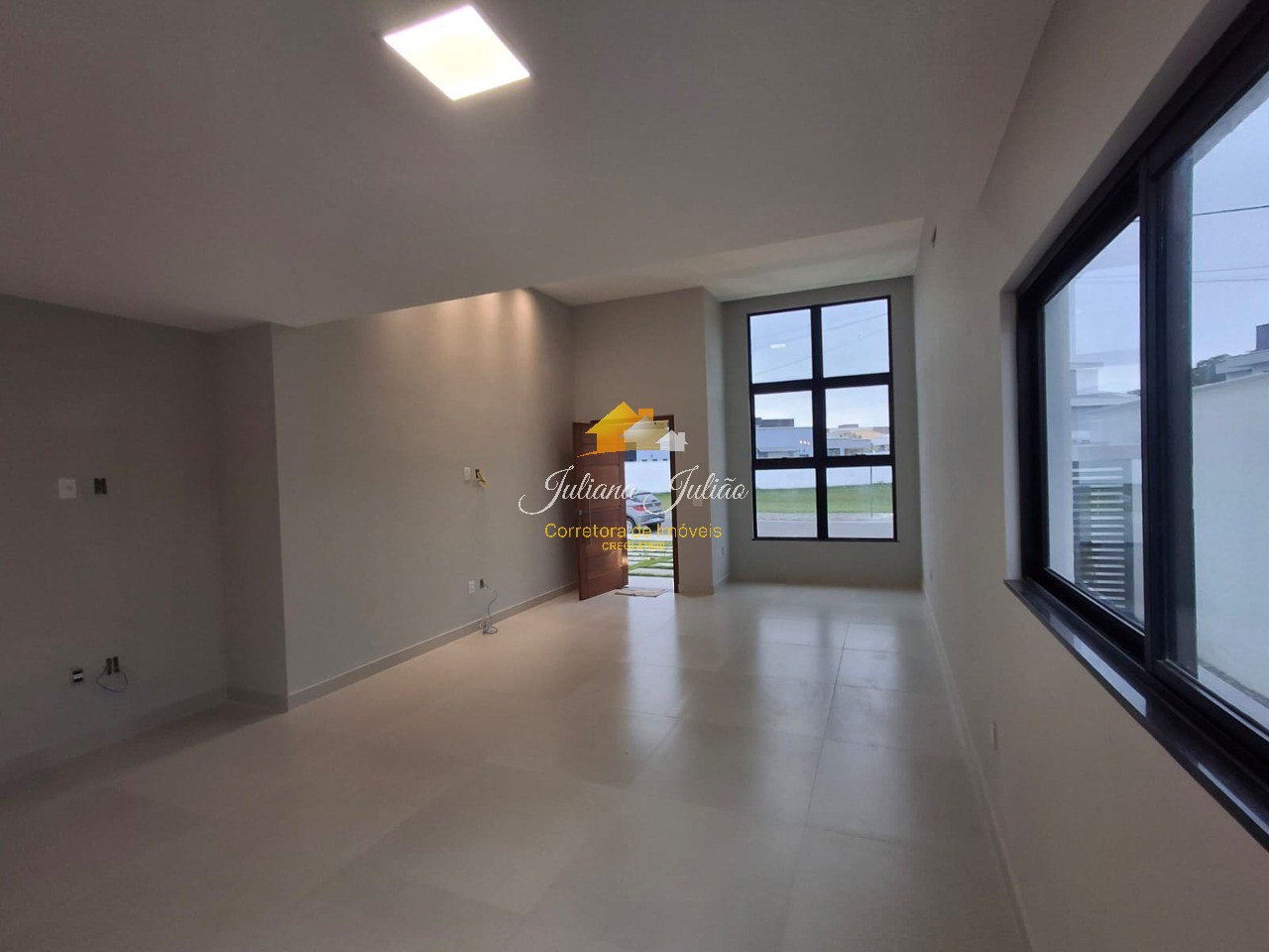 Casa à venda com 3 quartos, 206m² - Foto 9