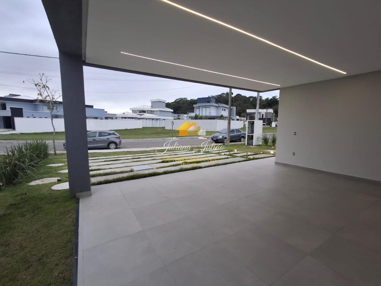Casa à venda com 3 quartos, 206m² - Foto 4