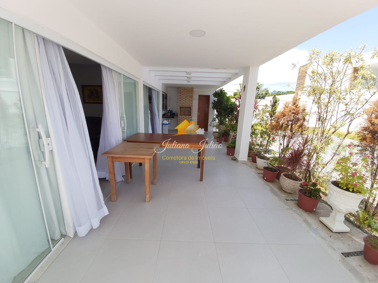 Casa à venda com 4 quartos, 330m² - Foto 32
