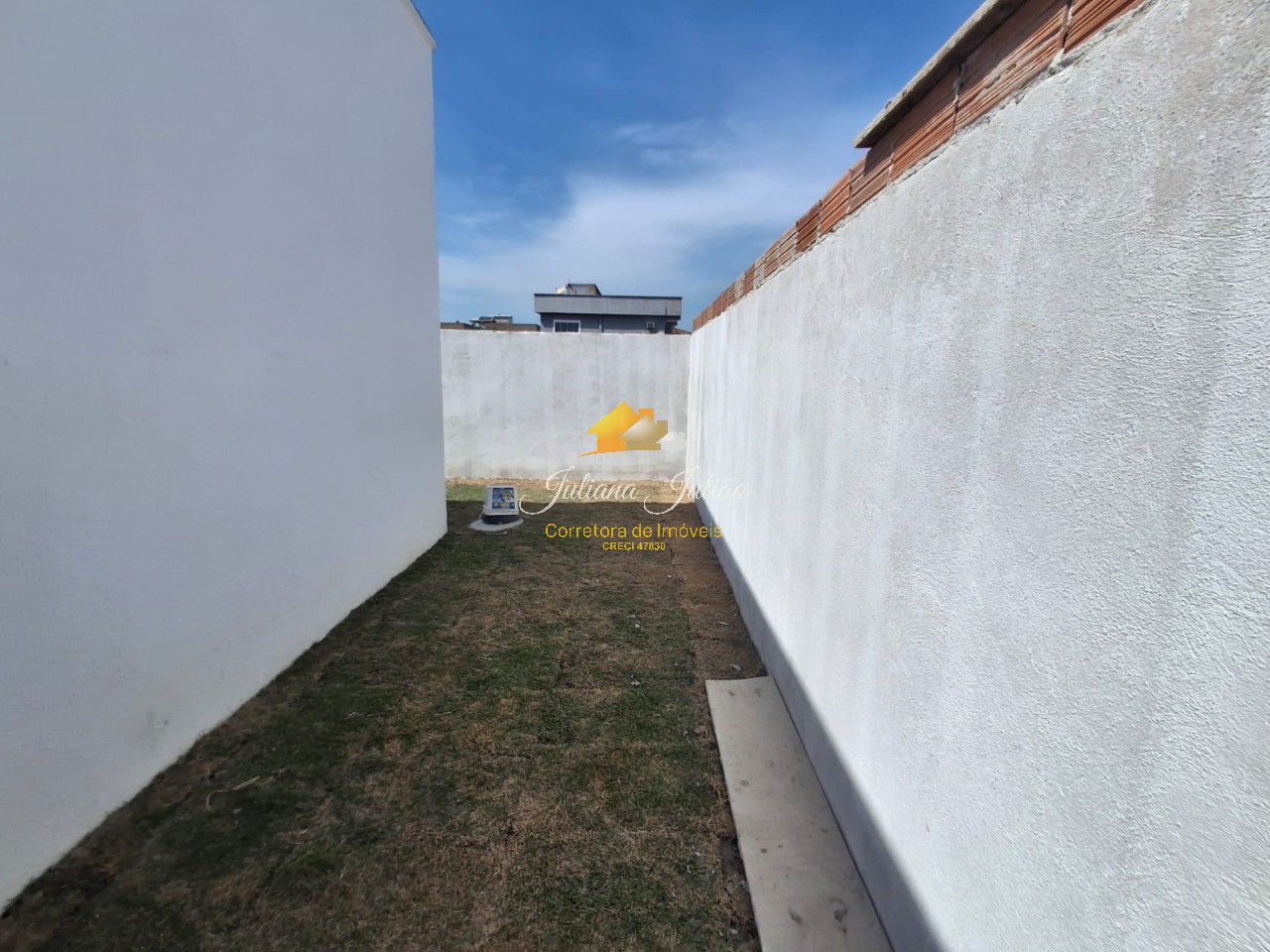 Casa à venda com 3 quartos, 90m² - Foto 8